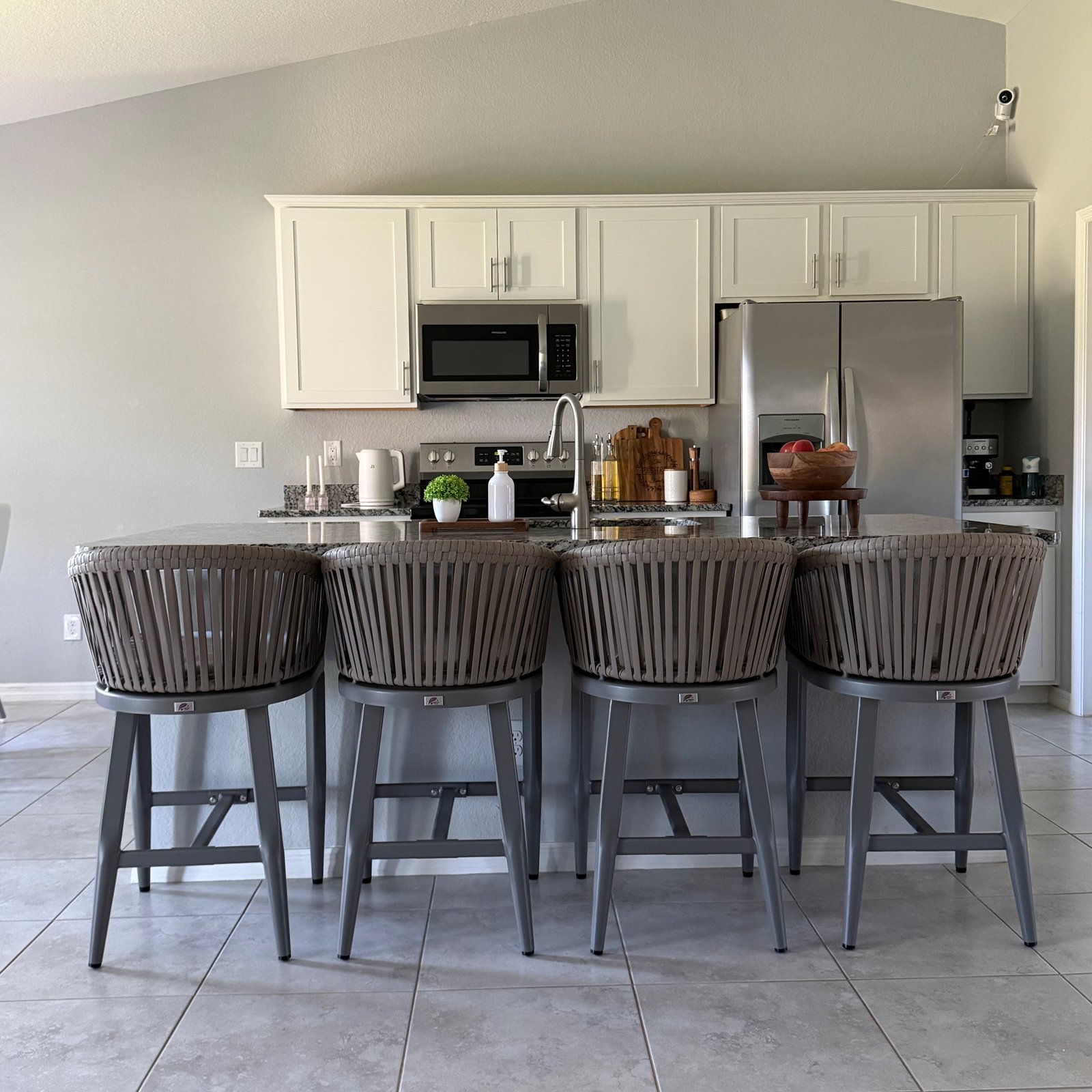 Counter Stools Bar Stools Rattan Bar Stools Wicker Bar Chairs Woven Aluminum Barstools with Back and Cushions - Image 120